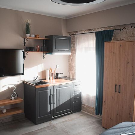 Apartments Jelovic Sinj Exterior photo