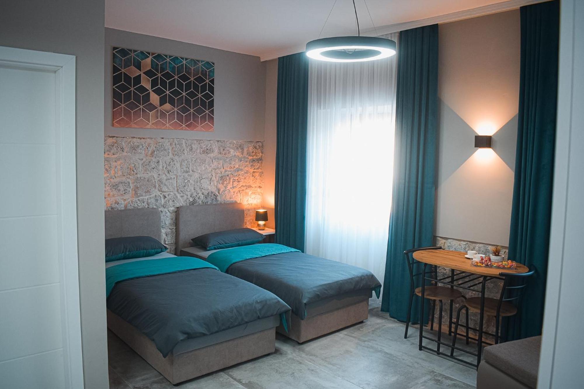 Apartments Jelovic Sinj Exterior photo
